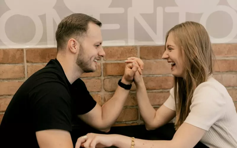 为什么网恋见面以后聊的越来越少(为什么网恋一定要很久才能见面)