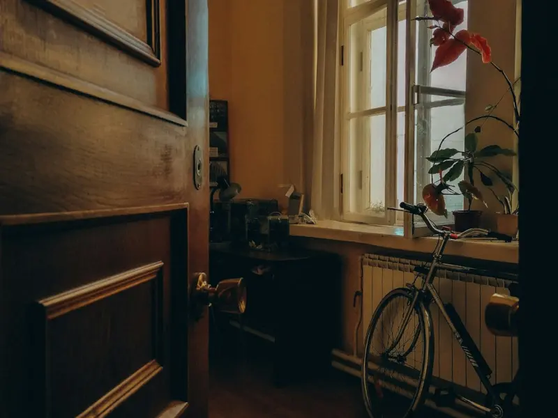 为什么一个喜欢你的男人，突然不联系你了？3个原因告诉你