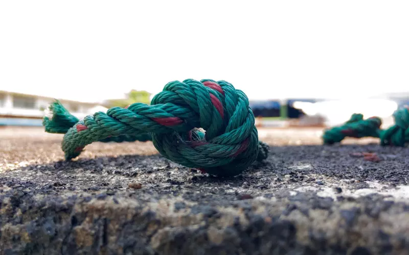 为什么跟你谈恋爱，她总是安全感不足？