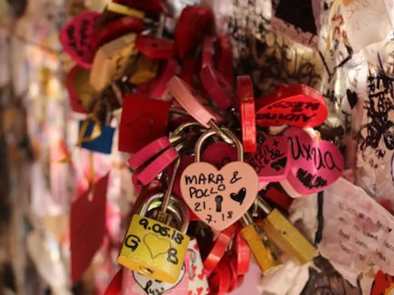 为什么我付出了这么多，他却不爱我了？