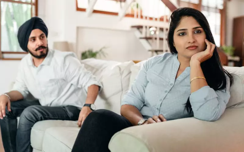 为什么女人出轨以后婚外情很难断(40多岁男人婚外情最可怕)