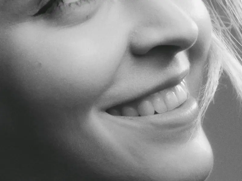 为什么感情专家的工作室里只有一位咨询师就是创办者本人呢？为什么不招聘一些咨询师一起多赚钱呢？青岛合睦源婚姻感情咨询服务中心创办人