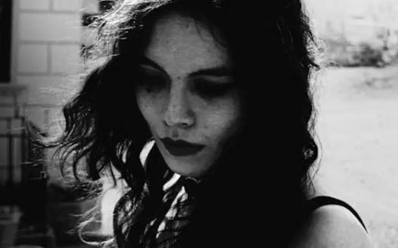 拆散别人的婚姻的人是有报应吗(拆散别人婚姻的人会有报应吗)