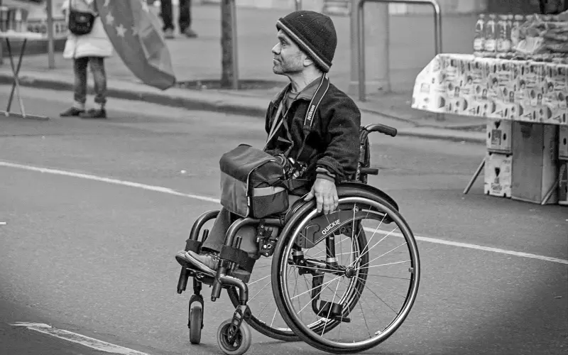 挽回男友：情侣因小事闹矛盾，这招能帮助你挽回男友