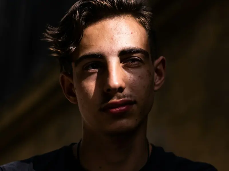 挽回男友：因为口不择言炒冷饭反复伤害分手如何挽回