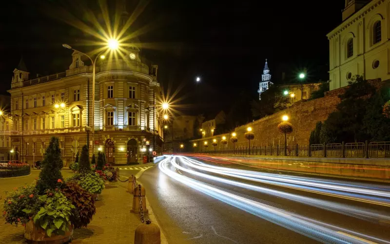 挽回男友：男友移情别恋 该如何挽回男友