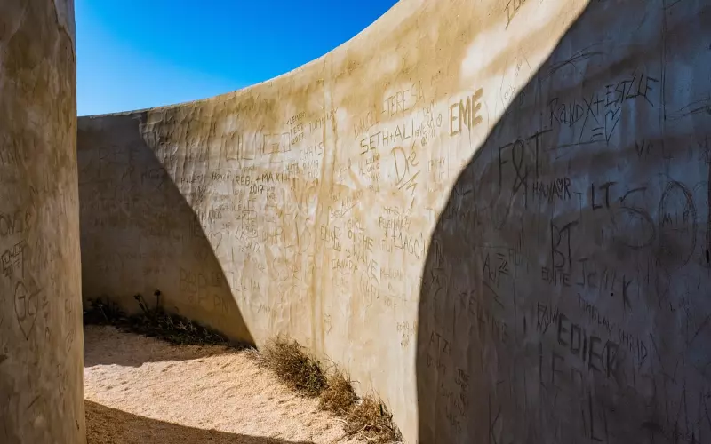 挽回前任：每个提分手的人都希望被挽回，你主动了，故事才会延续