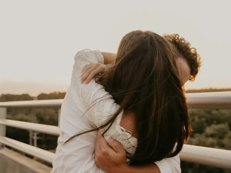 分手后挽回女友： 挽回死心的女友怎么做？