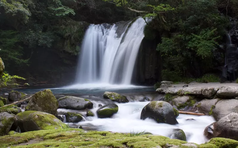挽回女友：感觉自己是女朋友的长期饭票怎么办？