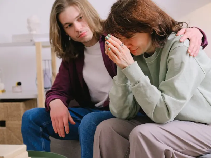 女人别傻，当男人出轨后有这三种的表现说明婚姻已经没救了！