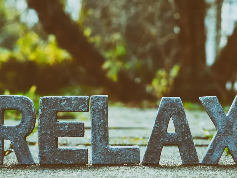 女人最喜欢这四个地方被亲吻，你知道是哪里吗？