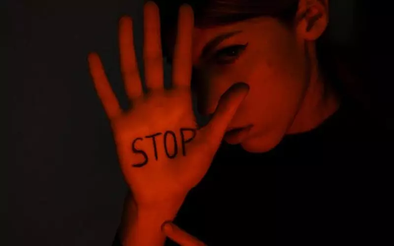 婚外情及时止损退出的女人(结束婚外情及时止损)