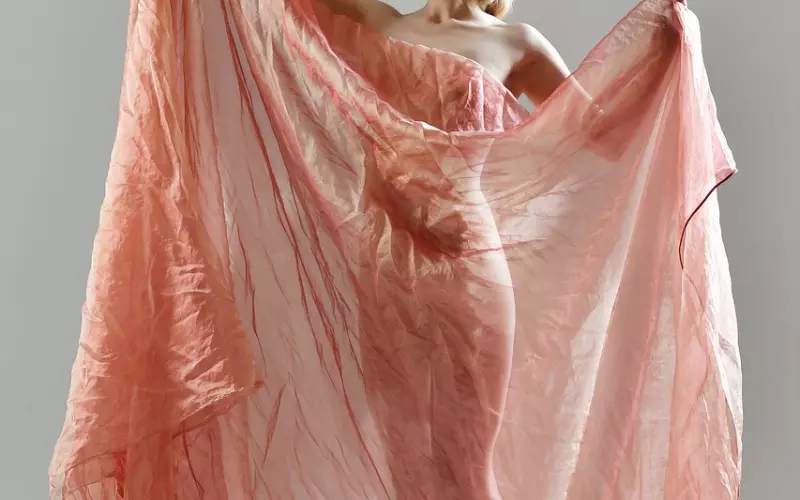 吴秀波地下情曝光：聪明的女人绝不做男人的牺牲品！