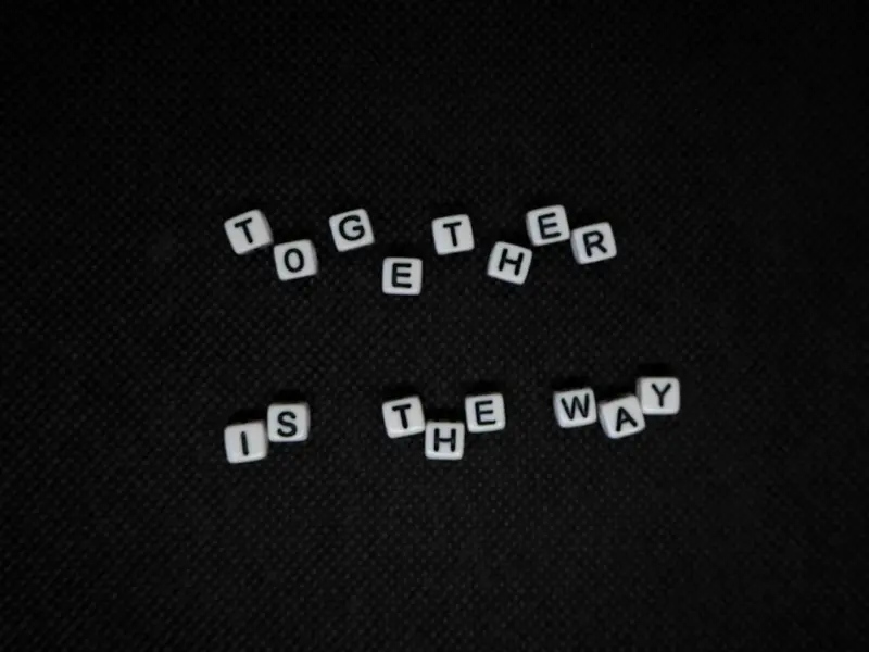 【武汉】No.146 | 94年，财经记者，喜欢收集明信片，爱看电影，喜欢去音乐节，性格外向的河南妹子