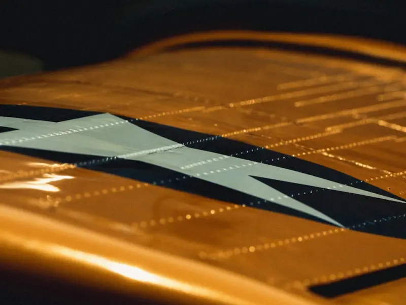 你总是发自掉身价的朋友圈，难怪他都不想主动联系你