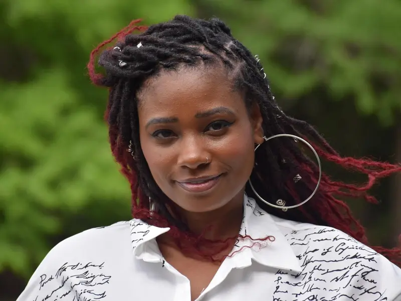 30岁了，桃花运很多就是嫁不出去？？？