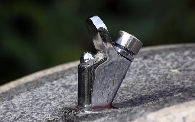 傻还能傻几次，笨还能笨几回。