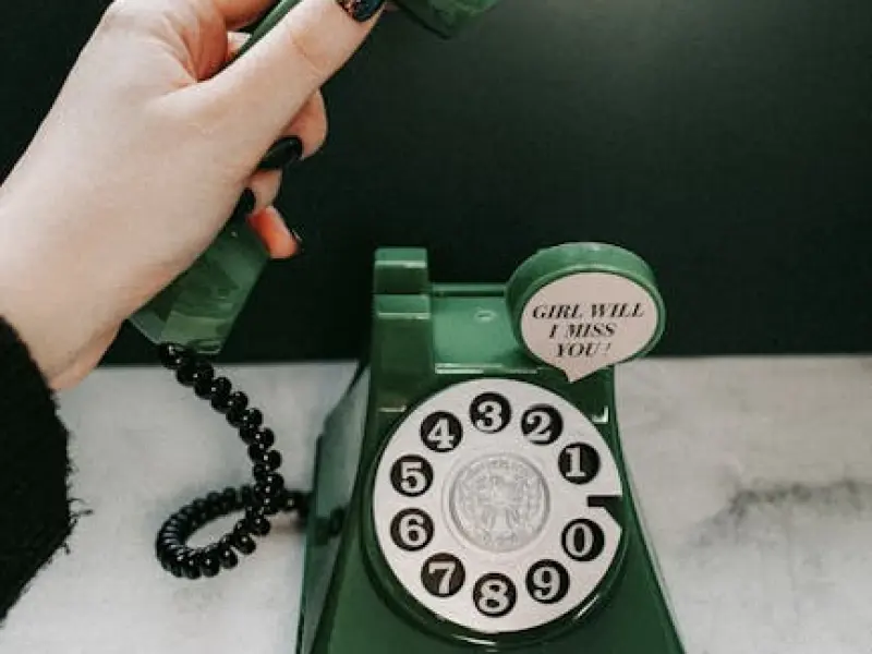 分手后你要挽回他，目前电话你可以打，他也会接，那将来怎么办?