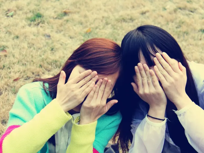 男友跟闺蜜上床心里有阴影，情感咨询师教你如何对付渣男！