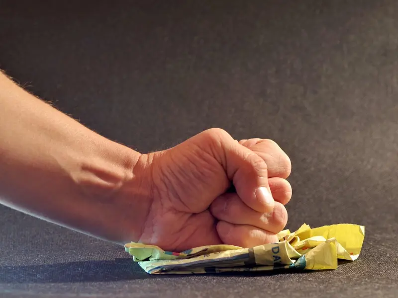 你的挽回方式其实跑偏了，但现在不建议你改了……