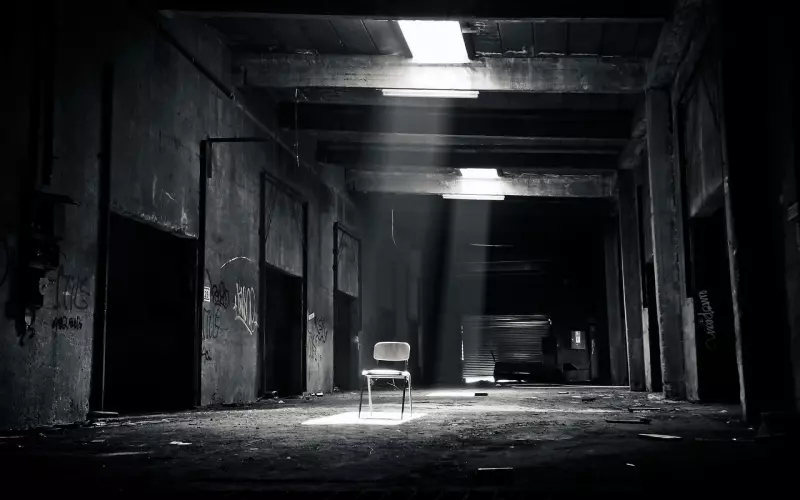 张爱玲倾城之恋经典语录：不生气的女孩，多少有些病态