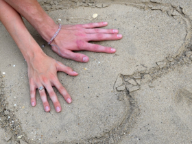 婚内出轨如何简单结束婚外恋(婚外情出轨都怎么被老公发现的)