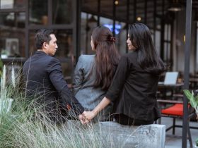 婚外情时间长了就有真感情了吗(婚外情多久会有真感情)